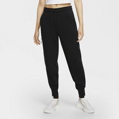 Nike Joggers Women, Nike Tech Pants, Black Nike Tech, Fleece Pants Women, Nike Products, Joggers Women, Tech Pants, Nike Sportswear Tech Fleece, Nike Sportswear Women