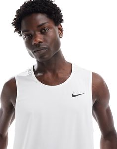 Sportswear by Nike Training Training is now in session Round neck Nike logo print to chest Flatlock seams help reduce friction Relaxed fit Rodeo Chic, Nike Training, Leggings Sale, Long Sleeve Floral Dress, Satin Slip Dress, Swimwear Sale, Active Wear Leggings, Hoodies For Sale, Mens Activewear