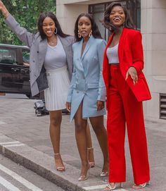 Baret Outfit, Looks Black, Black Women Fashion, Cute Simple Outfits, Professional Outfits, Work Attire, Simple Outfits, Look Fashion, Classy Outfits