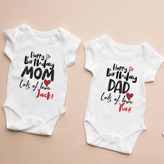 A personalised baby bodysuit with the design name "Happy Birthday Mommy or Daddy" is a charming and heartwarming gift to celebrate a special occasion for a new parent. Made from soft and comfortable cotton material, this Bodysuit perfect for newborns and infants up to 24 months old. The design features a sweet message of "Happy Birthday Mommy or Daddy" printed in bold and vibrant colors, making it a standout piece in any baby's wardrobe. The text is surrounded by fun and playful illustrations, s Personalized Fitted Onesie For Birthday, Father's Day Gift Cotton Onesie, Father's Day Family Matching Onesie, Cotton Birthday Onesie For Father's Day, Family Matching Cotton Onesie For Birthday, Cotton Birthday Onesie, Personalized Family Matching Onesie For Birthday, Personalized Birthday Onesie For Mother's Day, Short Sleeve Onesie For Father's Day Gift