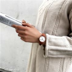 Brand Name: UlzzangMovement: QuartzCertification: NoneClasp Type: BuckleOrigin: CN(Origin)Case Material: Stainless steelWater Resistance Depth: No waterproofStyle: Fashion & CasualBand Width: 20mmCase Shape: RoundCase Thickness: 9mmFeature: Shock ResistantDial Window Material Type: HardlexModel Number: W9012Band Length: 23inchBoxes & Cases Material: No packageBand Material Type: LeatherDial Diameter: 38mmDrop shipping: SupportSales methods: Wholesale and RetailColor: balck,whiteGifts: Fashion ca Watches Women Simple, Simple Woman, Couple Watch, Wristwatch Fashion, Watch Women, Hand Ring, Small Rose, Women's Watches, Women Wrist Watch