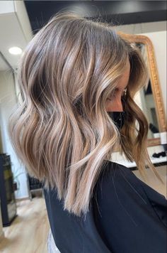 Color Hair Styles, Summer Hair Highlights For Brunettes, Beauty Hair Color, Highlights For Brunettes, Summer Hair Highlights, Bronde Hair, Dirty Blonde Hair, Blonde Hair Looks