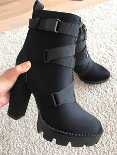 Red Knee High Boots, Worker Boots, Knee High Boots Flat, Dr Shoes, Casual Styles, Heel Ankle Boots, Thick Heel