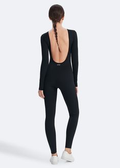 Casual Black Unitard For Summer, Casual Black Summer Unitard, Versatile Black Stretch Jumpsuits And Rompers, Casual Black Jumpsuits And Rompers For Gym, Casual Long Sleeve Jumpsuits For Gym, Casual Black Sports Jumpsuits And Rompers, Casual Black Jumpsuits And Rompers For Sports, Spring Athleisure Overalls Jumpsuit, Casual Stretch Unitard For Summer