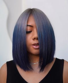 Bob Haircut with Gray and Blue Ombre Color Blend Gray Ombre Hair, Silver Blue Hair, Silver Ombre Hair, Ombre Hair Color Ideas, Grey Ombre Hair, Blue Ombre Hair, Gray Ombre, Short Ombre Hair, Hair Color Unique