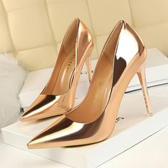 Gold, Silver & Black Thin Heel New Arrival Pumps | Tania's Online Closet, LLC Sepatu Pump, Hak Tinggi, High Heels Classy, Office Shoes Women, High Heels Boots, Heels Classy, Super High Heels, Gold Shoes, Womens Shoes High Heels