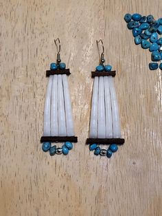 Dentalium shells, Black Onyx, Sinew and Latigo Leather Dentalium Shell Earrings, Dentalium Earrings, Caribou Tufting, Loom Designs, Beaded Work, Bead Loom Designs, Beading Inspiration, Bone Earrings, Beaded Earrings Diy