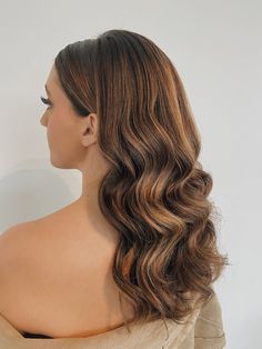 Pinned Back Wavy Hair, Curled Hair Pinned Back Both Sides, Wide Curls Hairstyles, Curled Hair With Headband Wedding, Middle Part And Curls, Slick Back Waves Hair, Sleek And Wavy Hairstyles, Curls With Front Pinned Back, Slick Back With Curls In The Back