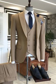 Suits Outfits, Suits Men Business, Mens Business, Look Formal, Stylish Suit, Brown Wedding, Prom Suits