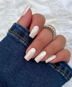 White Chrome Nails, Milky Nails, Nude Nail Designs, Winter Nails Acrylic, Work Nails, Sparkle Nails, White Nail, Short Acrylic Nails Designs