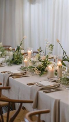 wedding trends, wedding planner, wedding planner san diego, wedding inspiration, wedding ideas, quiet luxury trend, quiet luxury wedding, quiet luxury, wedding, wedding dress, wedding florals, wedding theme, wedding design, less is more, simple wedding, elegant wedding, luxury wedding, wedding ideas White Vs Ivory Table Linens Wedding, Wedding Dining Table Decor, Hydrangea Wedding Centerpieces, Private Ceremony, Tucson Wedding, 28th Birthday, Wedding Tablescape, Dad's Birthday, Organic Wedding