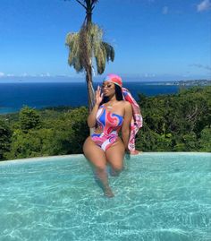 Girls Fasion, Jamaica Outfits, Swimsuit Pics, Roddy Ricch, Pool Poses, Pool Party Outfits, Bathing Suits One Piece, Shorts Outfits Women, Body Outfit