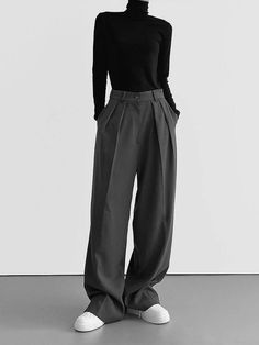 Pants black and white Concept Clothing, Stage Outfit, Tomboy Style Outfits, Mode Casual, Tomboy Fashion, 가을 패션, Mode Inspiration