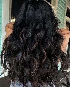 Black Hair 2023 Trends, Long Black Hair Brown Highlights, Black And Chocolate Balayage, Long Black Hair With Dimension, Jet Black Hair With Lowlights, Wavy Hair Highlights Black, Jet Black Hair Color With Highlights, Black Hair With Chocolate Balayage, Jet Black Hair With Red Highlights