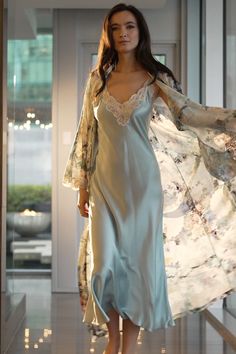 Silk Sleepwear Dress, Sleeping Gown Aesthetic, Night Gown Dress Nightgowns, Night Wear Aesthetic, Silk Night Gown Aesthetic, Elegant Night Gown, Night Gown Outfit, Silk Nightgown Aesthetic, Night Dress Sleep Hot