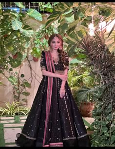 Qawali Night Outfits, Qawali Night, Bridal Lehenga Pakistani, Lehenga Pakistani, Casual Bridal Dress, Asian Wedding Dress Pakistani, Brides Made, Bridal Things, Ideas Haircut