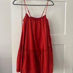 ***Never Worn*** Abercrombie & Fitch A&F Ruffle Trapeze Mini Dress In Red/Coral In Size Small Red Spaghetti Strap Dress For Casual Occasions, Red Ruffle Hem Mini Dress For Beach, Red Beach Mini Dress With Ruffle Hem, Red Spaghetti Strap Dress For Daywear, Red Mini Dress For Spring Daywear, Chic Red Mini Dress For Daywear, Red Ruffled Dress For Day Out, Red Spaghetti Strap Dress With Ruffle Hem, Red Ruffled Mini Dress For Daywear