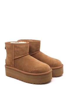 Uggs Classic Mini, Ugg Classic Mini Platform, Uggs Mini, Platform Uggs, Half Boots, Ugg Mini, Ugg Classic Mini, Ugg Classic, Classic Mini