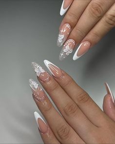 whitish nails ideas Occasion Nails, Fake Nails White, Unghie Sfumate, Fake Nails Long, Pedicure Manicure, Nagel Tips, White Nail Designs