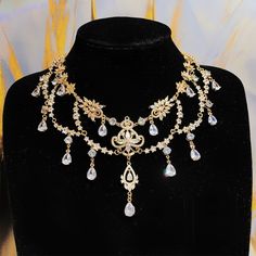 1890 Jewelry, Bridgerton Jewelry Aesthetic, Princess Jewelry Aesthetic, Royal Necklace, Bridgerton Necklace, Regency Era Jewelry, Bridgeton Dresses, Bridgerton Jewelry, Bridgerton Party Decor Ideas