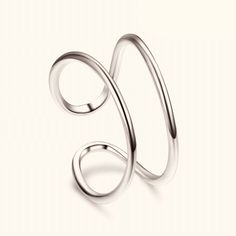 Discreet and refined, the double ring of the Thia ring is elegant without being simplistic. Adjustable in size, the Thia ring adapts to all body types and changes fingers as you desire. A perfect gift idea available in gold, rose gold and silver finishes. 
Details

 Material: 316L surgical stainless steel  Finish: Gold/Rose Gold/Silver Size: Single 54-55mm Shape: Double Ring Designed to Last and water resistant Silver Stainless Steel Open Midi Rings, Elegant Silver Stainless Steel Midi Rings, Elegant Nickel-free Metal Midi Rings, Adjustable Stainless Steel Rings For Formal Occasions, Rose Gold And Silver, Bagan, Double Ring, Cheap Jewelry, Ring Fit