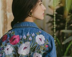 Denim Jacket, Jean Jacket, Women Jean Jacket, Rhinestone Jean Jacket, Embroidered Jacket, Upcycled Jacket, Boho Jacket, Vintage Jacket Women - Etsy Custom Jean Jacket, Embroidered Jean Jacket, Boho Jeans, Boho Denim, Painted Denim Jacket