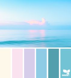 there is a color scheme for the ocean