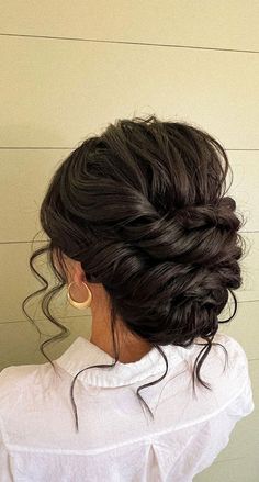 Updo Hairstyles For Wedding, Prom Hair Up, Bridesmaid Hair Inspo, Bridemaids Hairstyles, Hairstyle Updo, Hairstyles For Wedding, Bridesmaid Hair Makeup, Bridal Hair Updo