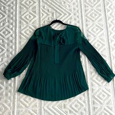 Nwt Small Adrianna Papell Hunter Green Pleated Blouse With Lace Shoulder Detail Green Long Sleeve Blouse With Lace Trim, Elegant Green Top With Lace Trim, Elegant Green Tops With Lace Trim, Elegant Green Lace Trim Top, Blush Pink Blouse, Silk Tunic Top, Lace Bell Sleeve Top, Hot Pink Blouses, Gold Blouse