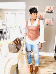 Fashion Looks Black Women, Ways To Wear Jeans Outfits, Urban Chic Fall Outfits, Denim Winter Outfits For Women, Datenight Fall Outfits Classy, Fall Colors Outfits Women, Brunch Winter Outfit Black Woman, Outfits For Black Women, Brunch Outfits