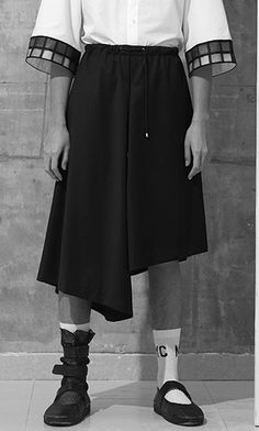 Modern Fitted Asymmetrical Bottoms, Summer Workwear Bottoms With Asymmetrical Hem, Modern Asymmetrical Hem Bottoms For Spring, Asymmetrical Bottoms With Built-in Shorts For Summer, Modern Asymmetrical Black Bottoms, Tailored Modern Summer Bottoms, Men Skirt, Short Height, Non Binary Fashion