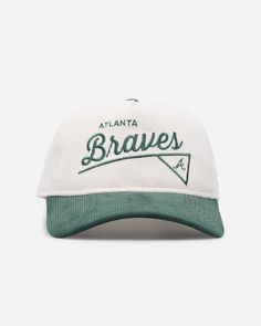 New Era Atlanta Braves 'Heritage Golf' Pre-Curved Golfer Snapback Chrome White Starting Fresh, Chrome White, Culture Kings, Winter Clothes, The 80s, Retro Look, Atlanta Braves, White Style, Snapback Hats