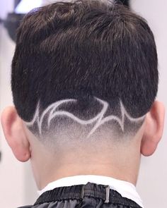 Hair Cuts Designs For Men, Under Shaved Hair Designs, Freestyle Design Haircut, Taper Fade Design, Undercut Natural Hair, Haircut Designs For Men, Fade Haircut Designs, Hair Designs For Men