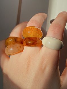 90s kids rejoice! Chunky Rings are back! 🪐 This is the Tea Collection 🫖, made up of 5 gorgeous rings. Make sure that you choose your ring color&style from drop down menu and check the size from here. One size only: US 8, 18mm 📬 UK Shipping : FREE 📢 Free delivery on orders 35 USD and up to US buyers 📢💓 Chunky Resin Rings, Niko Sasaki, Megan Core, Quirky Ring, Ring Y2k, Rings Chunky, Gorgeous Rings, Chunky Ring, Chunky Rings