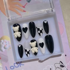 Black White Nails, Nail Tip Designs, Korean Nail Art, Makeup Brushes Guide, Asian Nails, Nails Coffin Short, Airbrush Nails