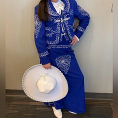 My Daughter Danced The Ballet Folklorico And This Mariachi Suit Was Part Of It Size 12 Girls Great Condition Mariachi Suit, Ballet Folklorico, Kids' Dresses, Size 12, Dress Shoes, Kids Shop, Ballet, Dresses, Blue