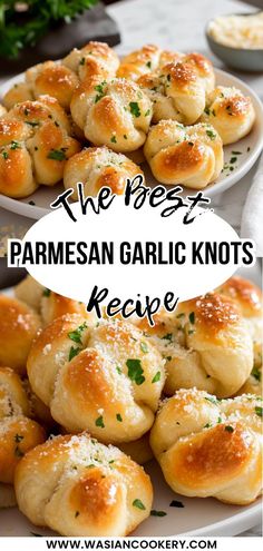 Parmesan garlic knots with herbs, a delicious holiday snack or appetizer. Make Ahead Christmas Appetizers, Best Christmas Appetizers, Garlic Knots Recipe, Christmas Appetizers Easy, Christmas Dinners, Delicious Appetizers, Christmas Appetizers Party, Christmas Recipes Appetizers, Garlic Knots