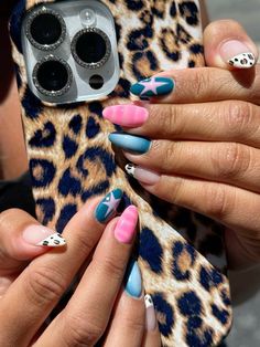 Cute Nail Ideas Spring, Pink And Blue Leopard Print Nails, Nails Cool Girl, Most Popular Nails 2024, Funky August Nails, Cute Different Nails, Cute Nails Pink And Blue, Colorful Nail Art Ideas