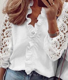 Sexy comfortable v neck blouse with retro lace bell sleeves. Runs true to size.Three colors available. Crisp White Blouse, Spring Blouses, Chic Type, Cooler Look, Ruffle Shirt, Womens Tops Summer, Solid Color Shirt, Bell Sleeve Blouse, Winter Mode