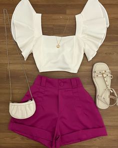 Look Com Short, Short And Top, Looks Com Short, Baggy Jeans For Women, Outfits Juvenil, Mother Clothing, 2piece Outfits, Chic Dress Classy, Classy Prom Dresses