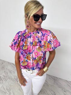 Searcy Print Top Chic Short Sleeve Blouse With Vibrant Print, Chic Multicolor Print Short Sleeve Blouse, Summer Short Sleeve Blouse With Ruffles, Pink Ruffled Collar Top For Summer, Summer Blouse With Short Sleeves And Ruffles, Summer Blouse With Ruffles And Short Sleeves, Feminine Multicolor Short Sleeve Blouse, Trendy Blouse With Vibrant Print And Short Sleeves, Pink Short Sleeve Summer Blouse