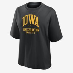 Made with soft cotton, this roomy Iowa tee gives you a relaxed look without feeling too oversized and lets your cheer on the Hawkeyes in comfort. Oversized Nike T-shirt With Graphic Print, Nike Relaxed Fit Tops For College, Nike Relaxed Fit College Tops, Nike Oversized Crew Neck T-shirt, Nike Oversized Cotton T-shirt, Oversized Nike Graphic Print T-shirt, Iowa Hawkeye, Iowa Hawkeyes, College Sports