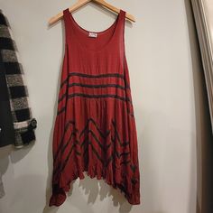 Cute Burgundy Trapeze Dress.Or Swimsuit Cover Up. Sleeveless Burgundy Dress For Fall, Burgundy Sleeveless Fall Dress, Burgundy Sleeveless Dress For Fall, Bohemian Flowy Red Cover-up, Layered Trapeze Dress, Free People Trapeze Slip Outfit, Red Lagenlook Summer Dress, Red Bohemian Sleeveless V-neck Dress, Bohemian Red V-neck Mini Dress