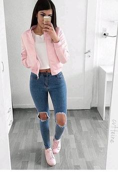 Outfit Jeans, A Mirror, Outfit Goals, Pink Outfit, College Outfits, Outfits Casuales, School Outfits, Outfits For Teens, Flip Flop