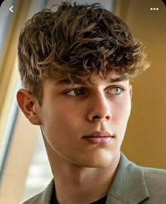 Teen Guys Haircuts, Trending Boys Haircuts, Boy Hair Styles, Boys Hair Styles, Hairstyle Boy, Haircuts For Boys, Soccer Hairstyles, Teen Boy Haircut