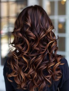 Multi Color Brown Hair, Brunette Hair Color With Babylights, Fall Hair Color Ideas For Brunettes With Highlights, Tortoise Hair Color Brunette, Fall Hair Colors For Blue Eyes, Unique Brown Hair Color, Fall Curly Hair Color, Hair Colora, Dimensional Hair