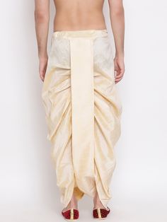 VM By VASTRAMAY Men's Gold Embroidered Dhoti Pant The VM By VASTRAMAY Men's Gold Embroidered Dhoti Pant is a perfect blend of traditional aesthetics and modern comfort. Designed with intricate embroidery, this dhoti pant is ideal for festive occasions, weddings, and cultural events. The luxurious gold hue adds a regal touch to your attire, making you stand out in any crowd. Key Features Elegant gold color with intricate embroidery Comfortable fit for all-day wear Perfect for festive and cultural Traditional Eid Bottoms With Drape, Traditional Drape Bottoms For Eid, Bollywood Style Festive Bottoms With Traditional Drape, Traditional Festive Pants With Dabka, Traditional Bottoms With Chikankari Embroidery For Wedding, Traditional Pants With Drape For Eid, Traditional Drape Pants For Eid, Traditional Wedding Bottoms With Chikankari Embroidery, Traditional Pants For Wedding And Eid