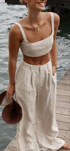 Summer Outfits Black, Summer Outfits Women Over 40, Chique Outfits, Neue Outfits, Elegante Casual, Summer Fashion Outfits, Looks Style