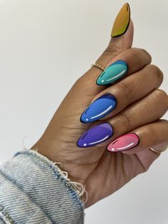 Comic Nail Art, Peach Nail Art, Book Nail Art, Pop Art Nails, Season Nails, Multicolored Nails, Libra Season, Nails Now, Simple Gel Nails