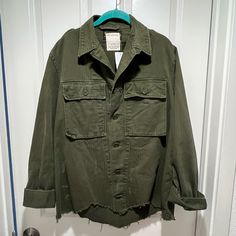 Nwt Malibu Utility Jacket In Green. Extra Large. Button Up. Never Worn. Single-breasted Button-up Utility Outerwear, Single-breasted Utility Outerwear, Long Sleeve Utility Shacket, Khaki Long Sleeve Utility Jacket With Button Cuffs, Long Sleeve Utility Jacket With Button Cuffs, Utility Jacket With Button Closure And Long Sleeves, Military Style Long Sleeve Outerwear With Button Closure, Military Style Outerwear With Button Closure, Khaki Button-up Utility Outerwear